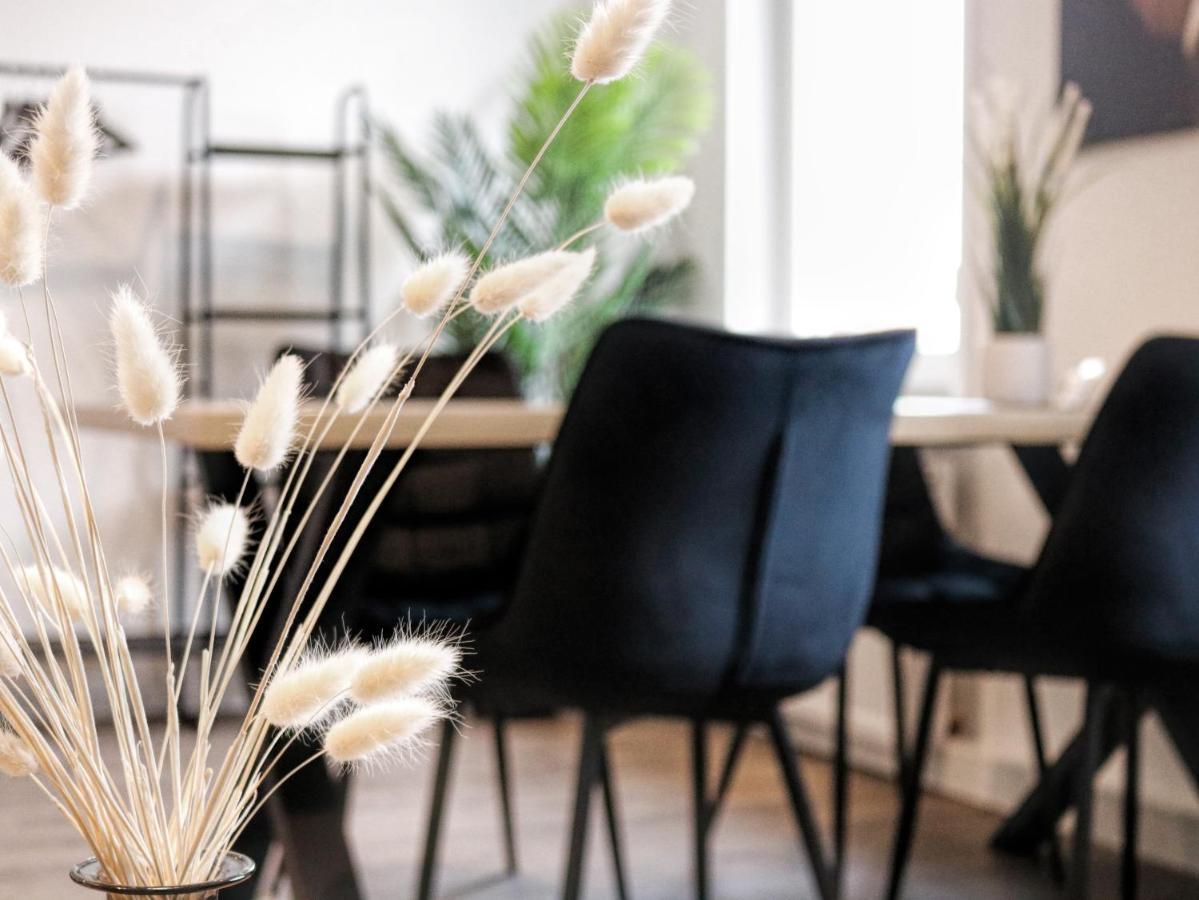 Lightplace • Groessere Gruppen • 4 Einzelzimmer • Boxspring • Smart Tv • Biergarten • Restaurant ブラウンシュバイク エクステリア 写真