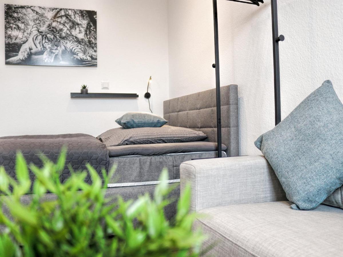 Lightplace • Groessere Gruppen • 4 Einzelzimmer • Boxspring • Smart Tv • Biergarten • Restaurant ブラウンシュバイク エクステリア 写真